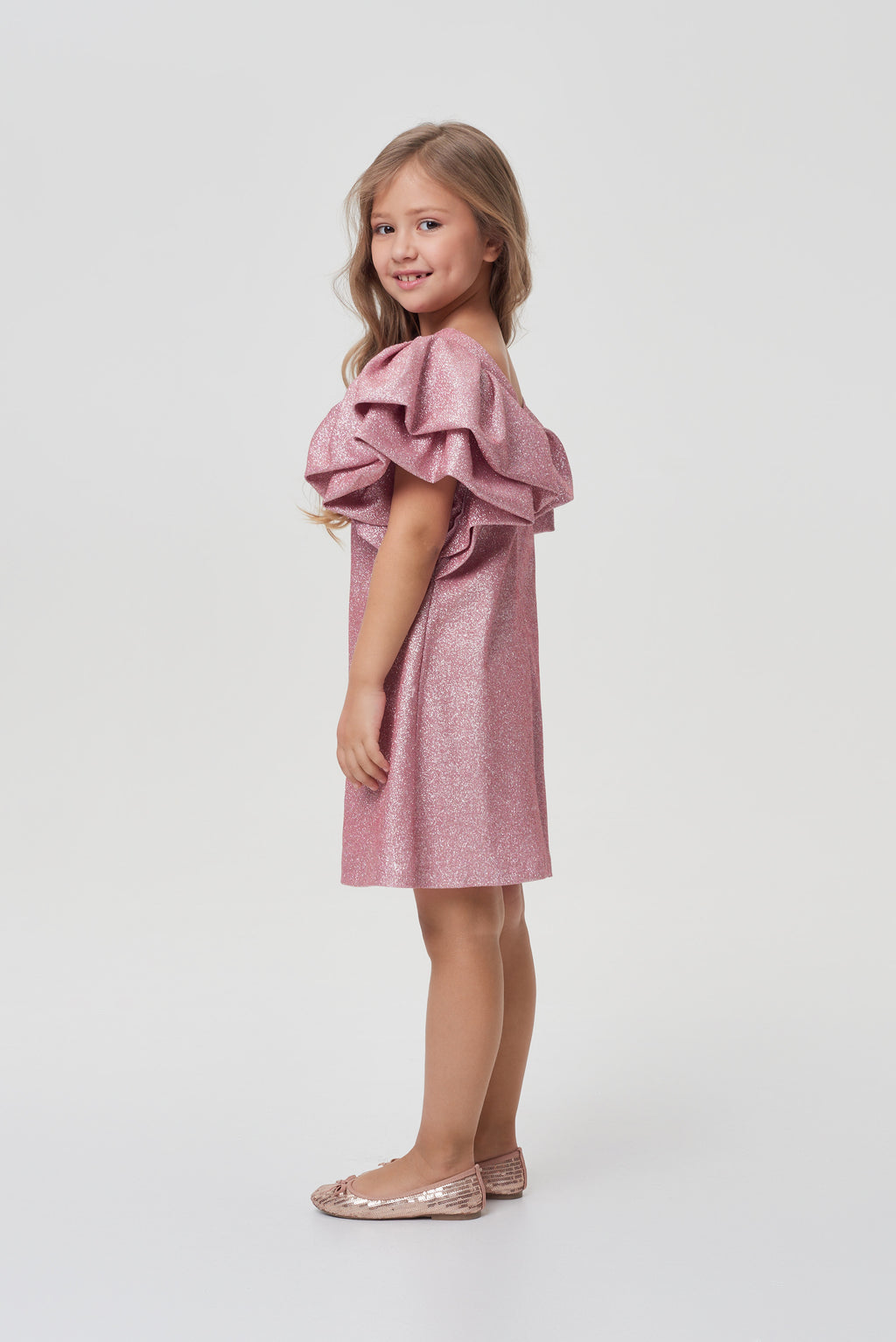 Flounces Sleeves Shimmering Cocktail Dress