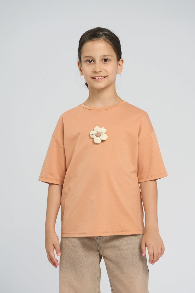 T-Shirt with 3D flower