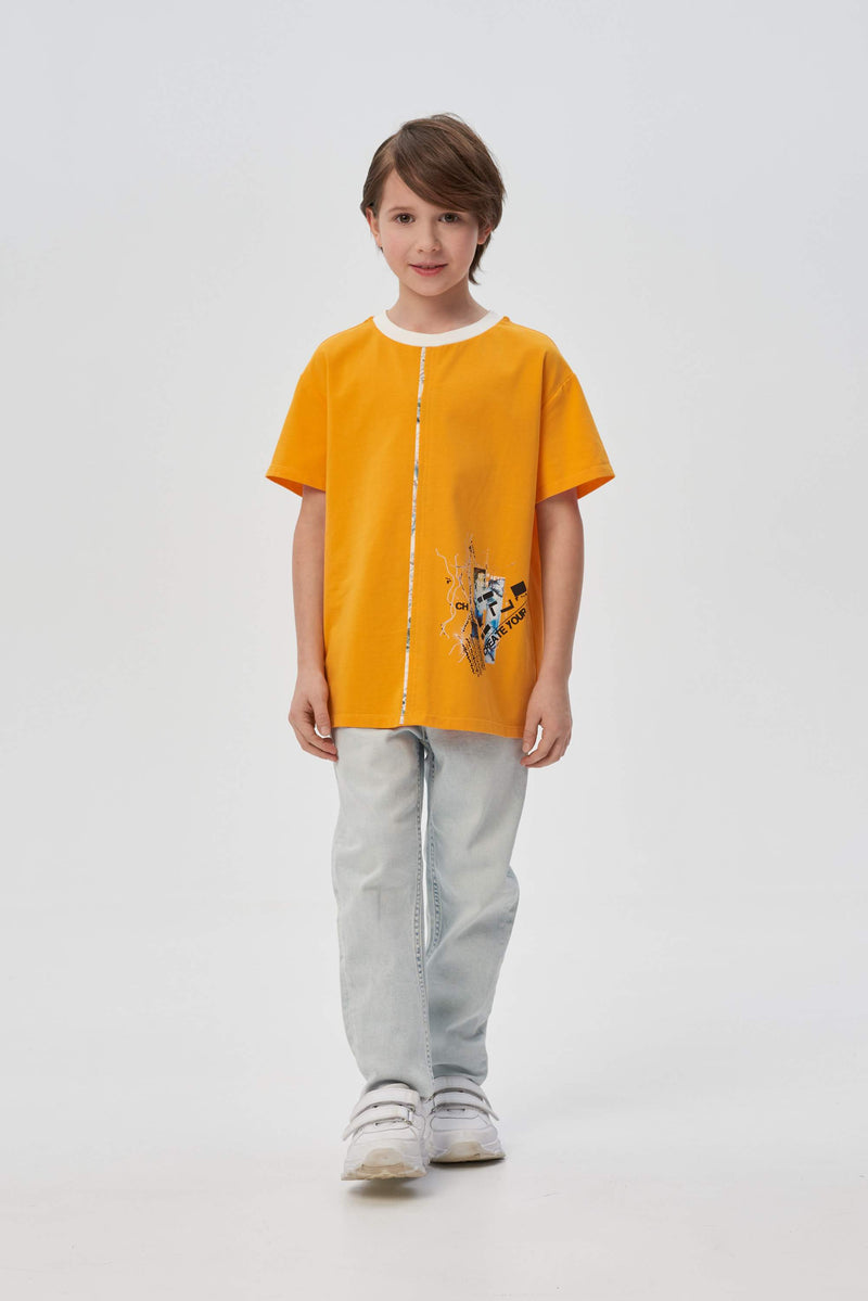 Ocher decorated and printed t-shirt